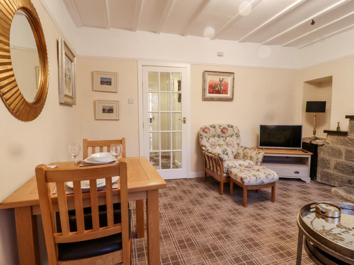 7 Scarah Bank Cottages Рипли Экстерьер фото